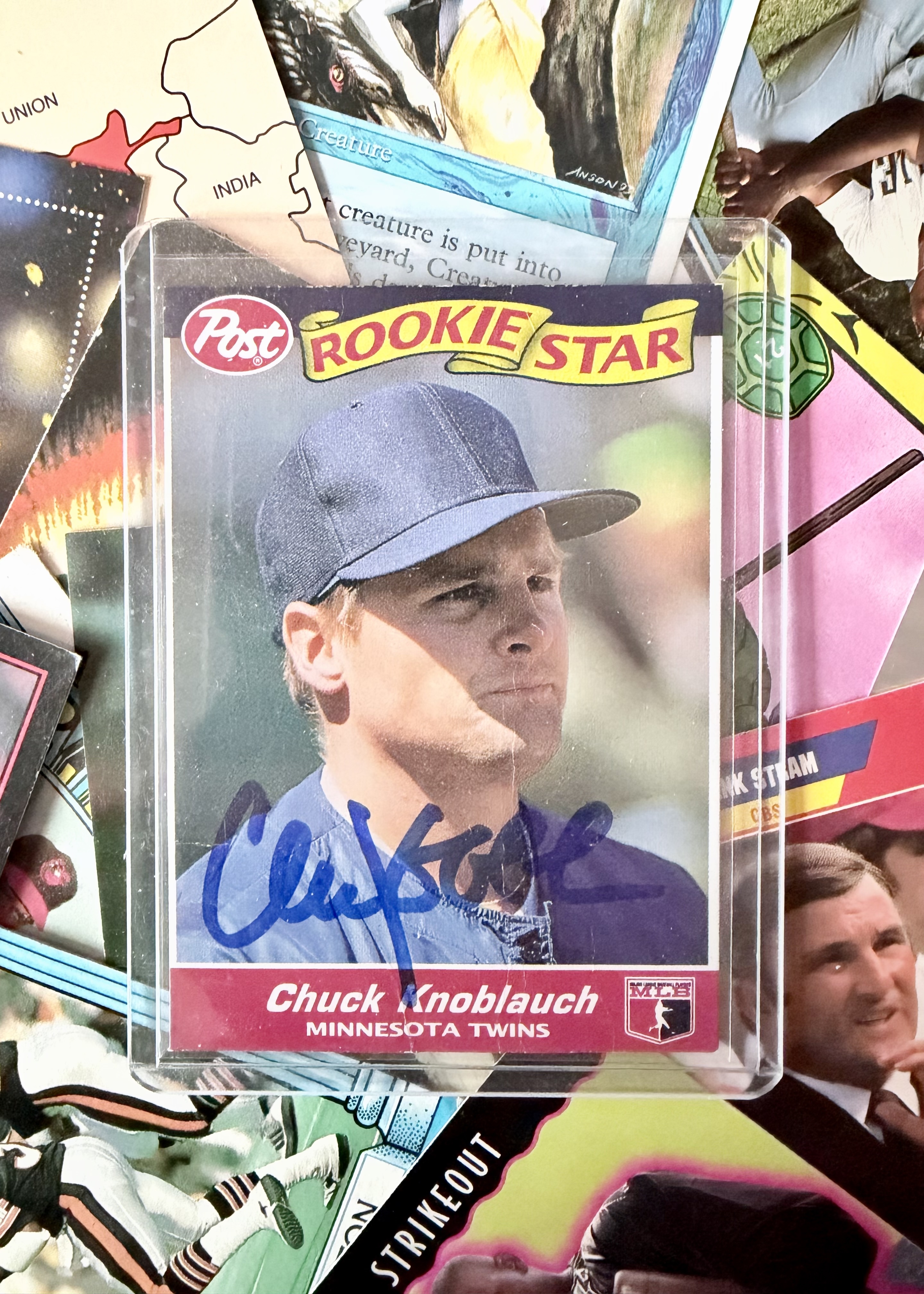 A Post cereal baseball card signed by Chuck Knoblauch